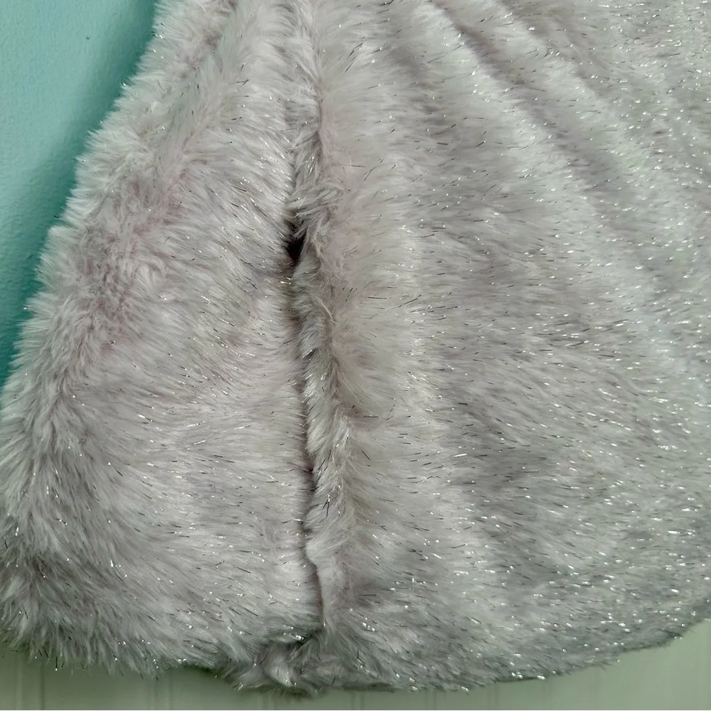 CUPCAKES & CASHMERE THROW‎ SPARKLE BUNNY LILAC FAUX FUR BLANKET